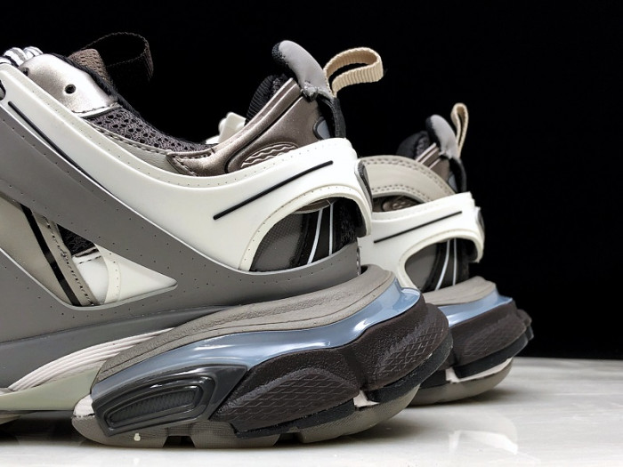 BLCG TRACK TRAINER 