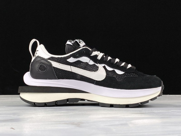 Sacai X Nike LDV Waffle 